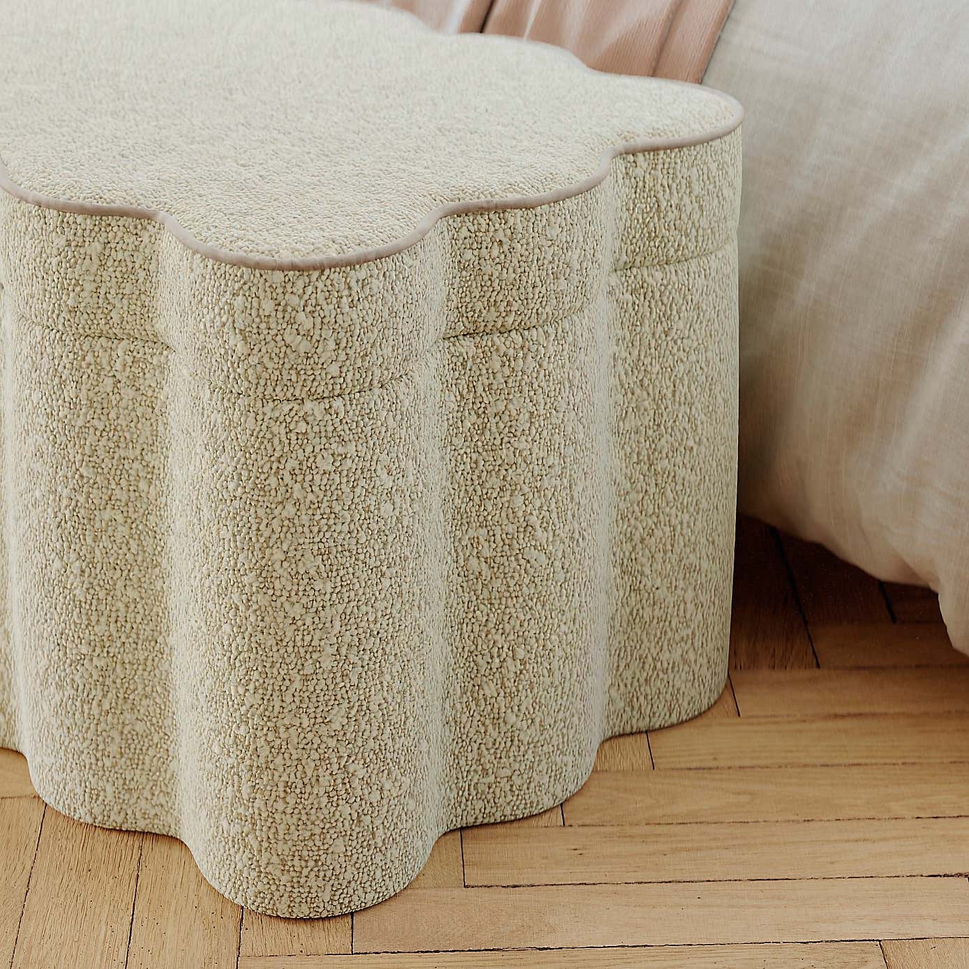 Carousel zoom image position 5 of 8