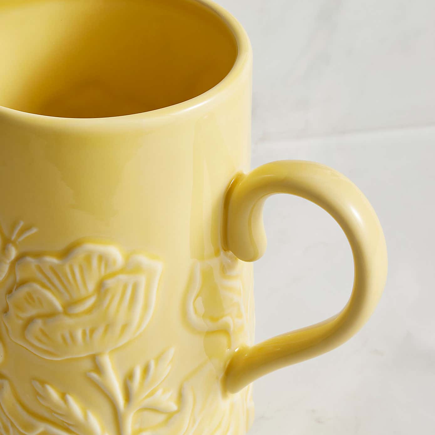 Carousel zoom image position 2 of 3