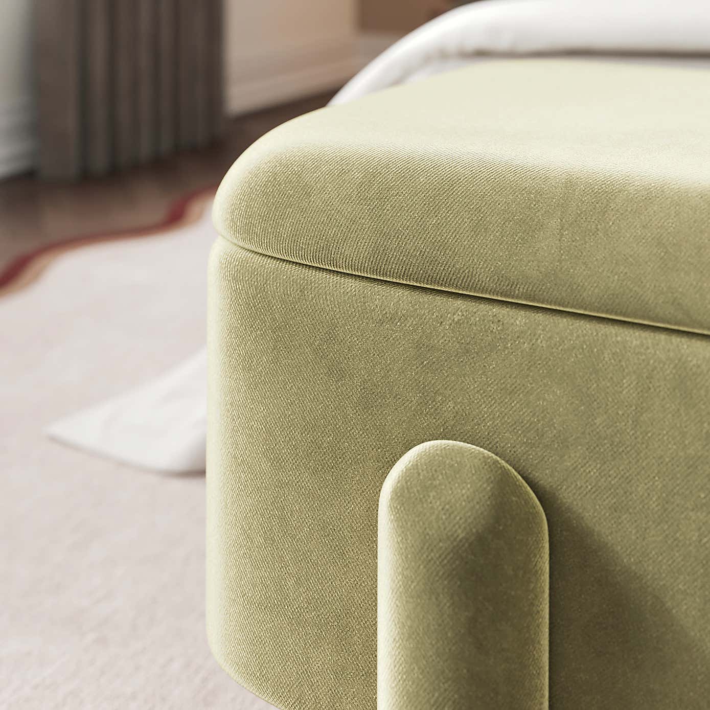 Carousel zoom image position 4 of 8