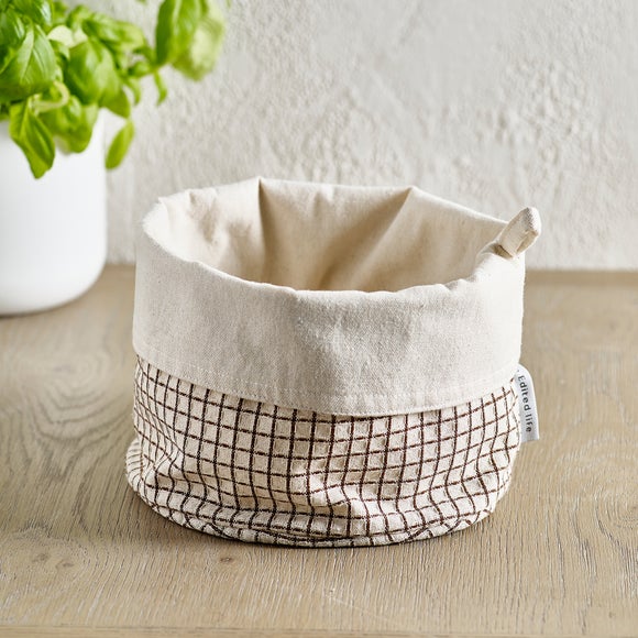 Carousel navigation image position 2 of 3