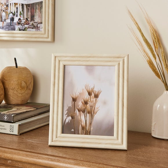 Marble Effect Ribbed Photo Frame