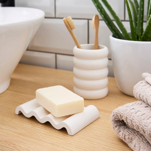 Click to view product details and reviews for Chunky Ribbed Soap Dish.