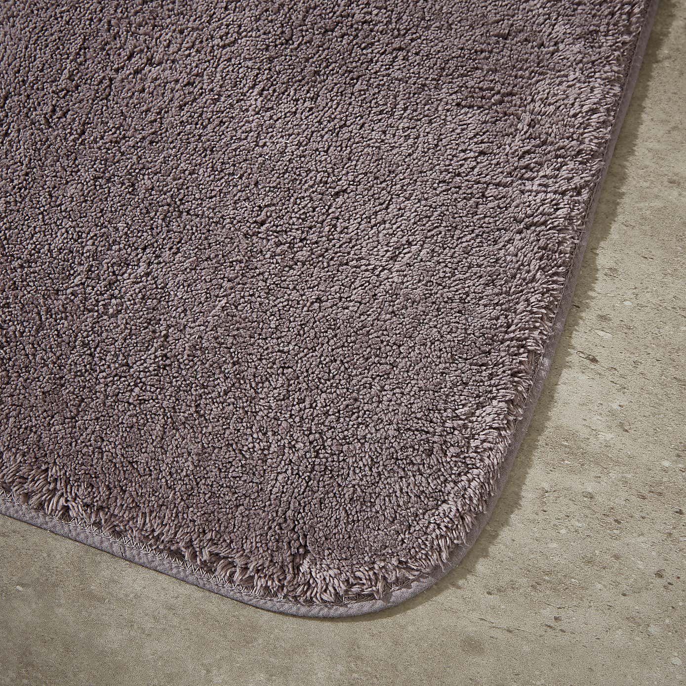 Carousel zoom image position 2 of 3