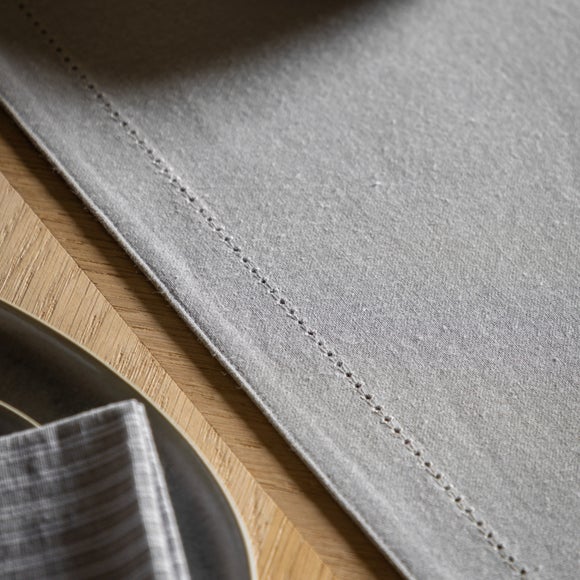 Carousel navigation image position 2 of 6