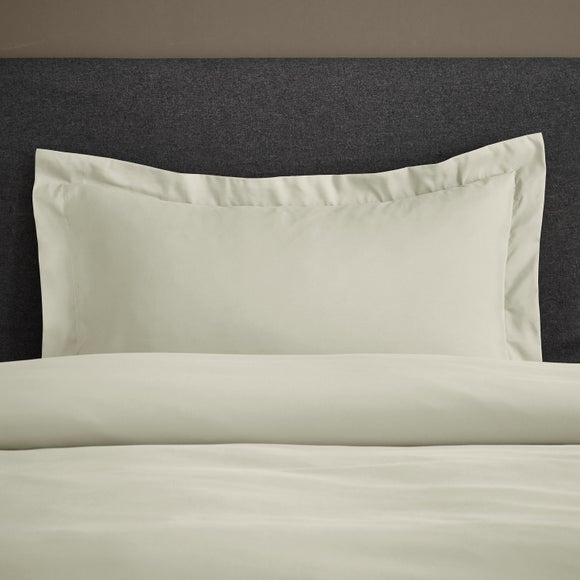 View Fogarty Soft Touch Oxford Pillowcase View Fogarty Soft Touch Oxford Pillowcase