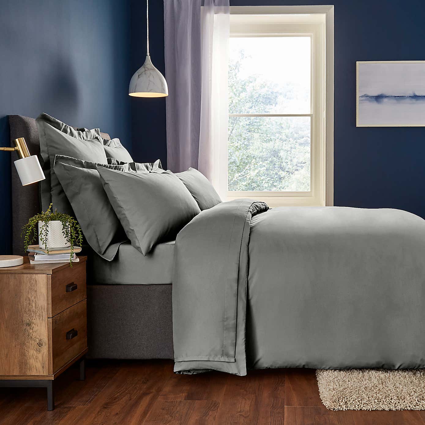 Carousel zoom image position 4 of 4