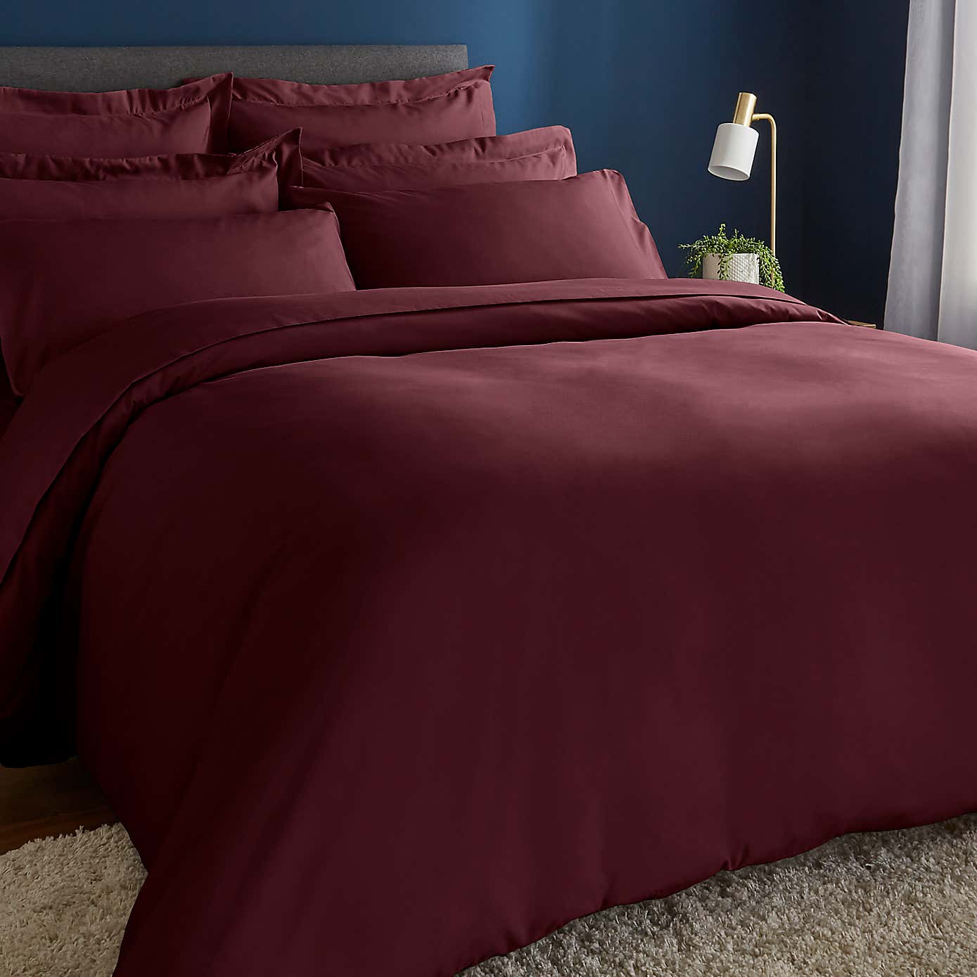 Carousel zoom image position 3 of 4