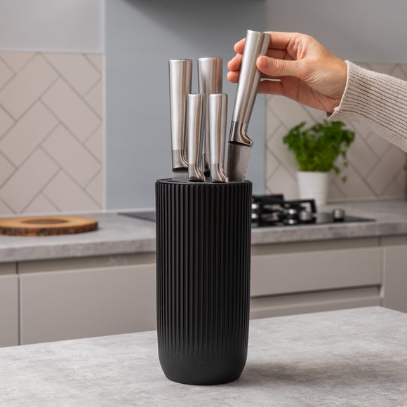 Carousel navigation image position 3 of 4