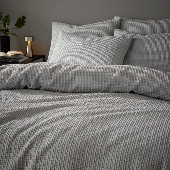 Carousel navigation image position 4 of 5