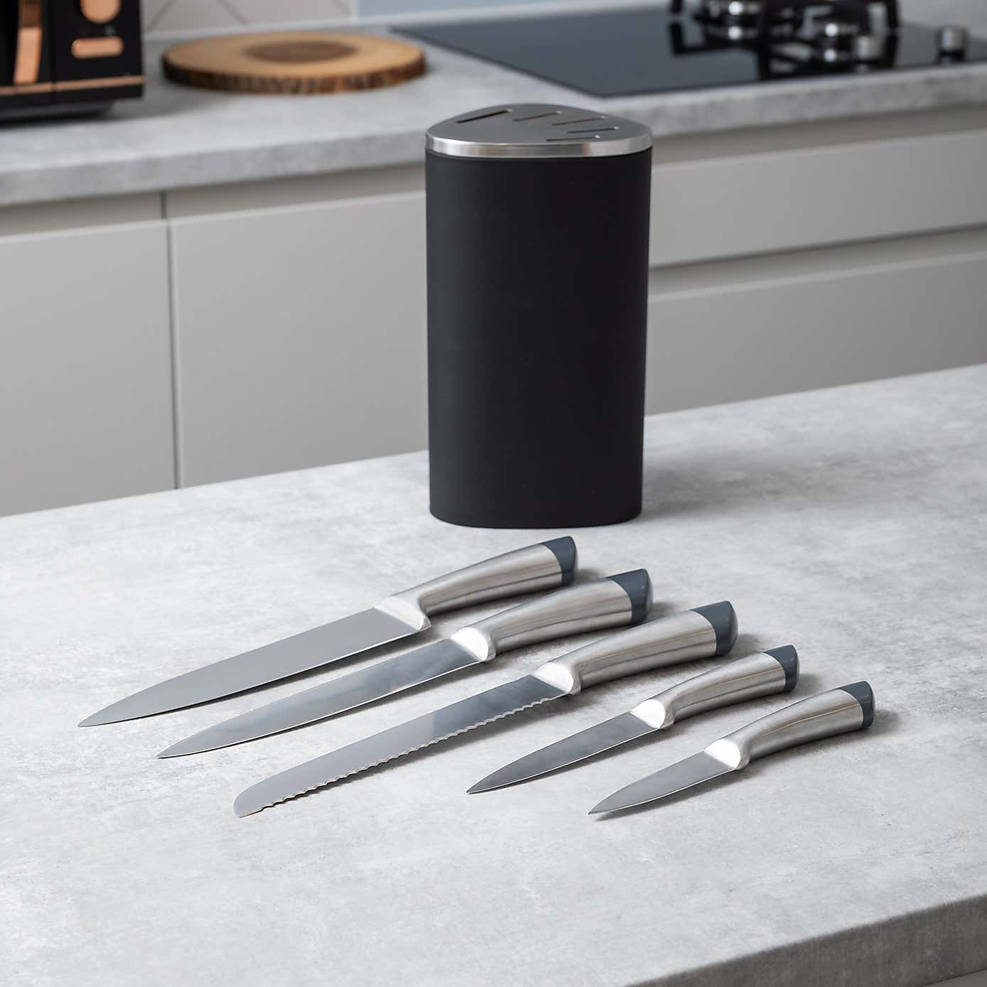 Carousel zoom image position 2 of 9