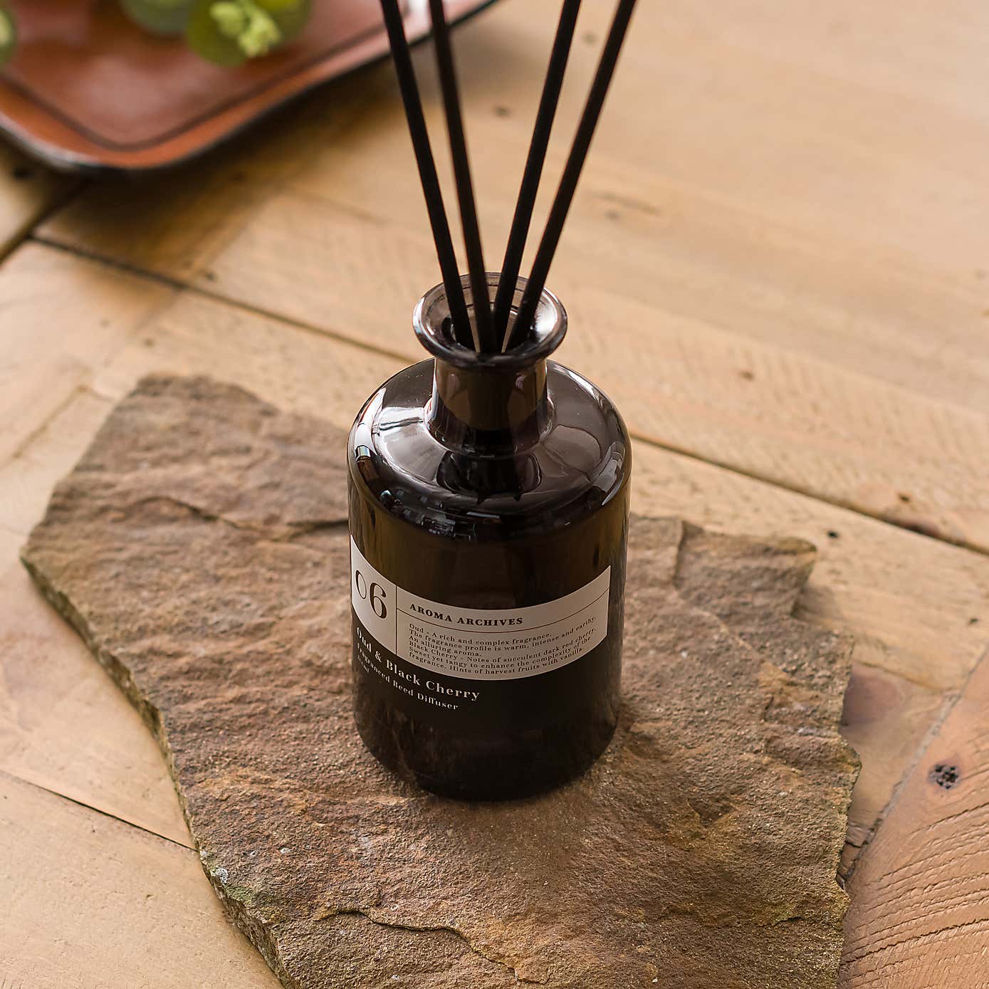 Carousel zoom image position 2 of 4