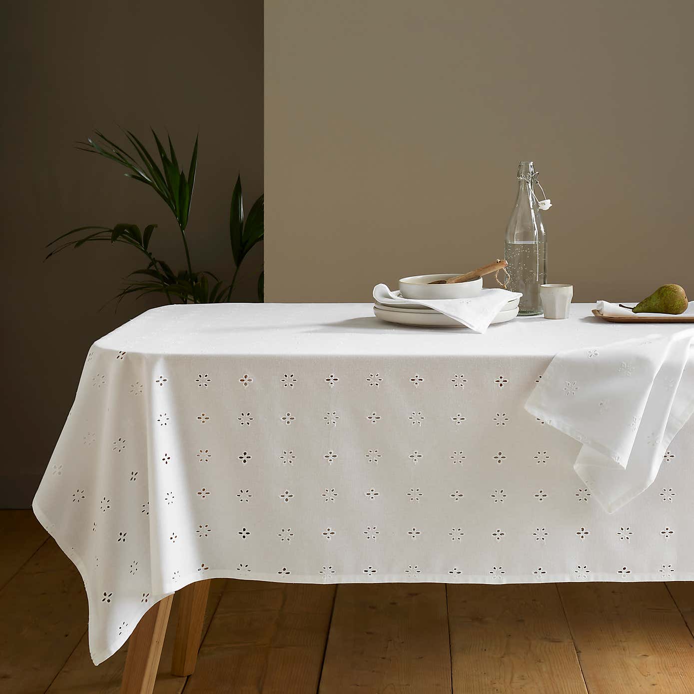 Carousel zoom image position 5 of 5