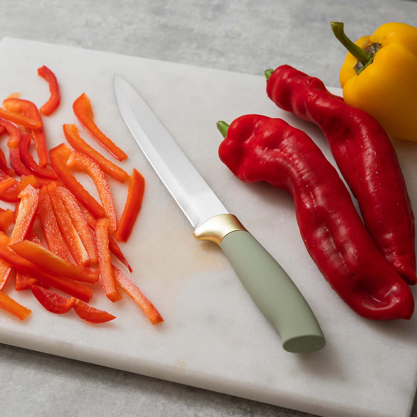 Carousel zoom image position 1 of 4