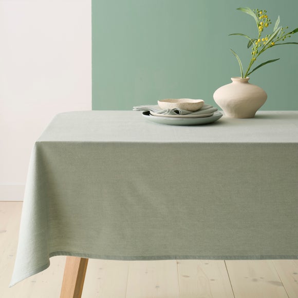 Photo of Fairford Cotton Tablecloth Photo of Fairford Cotton Tablecloth