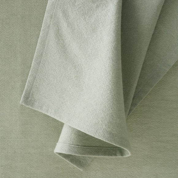 Carousel navigation image position 4 of 6