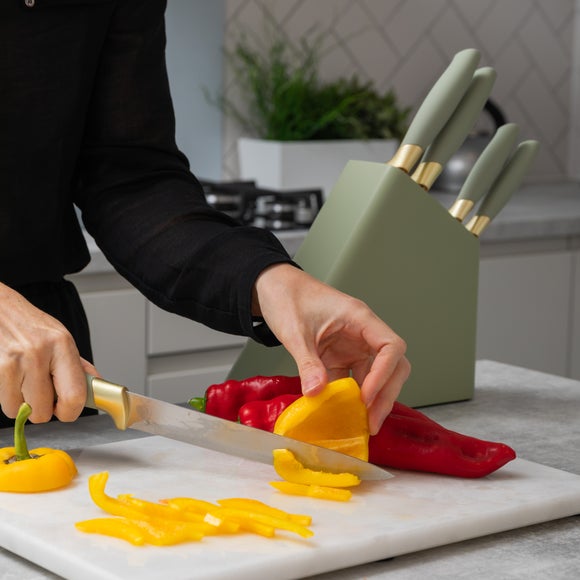 Carousel navigation image position 3 of 10