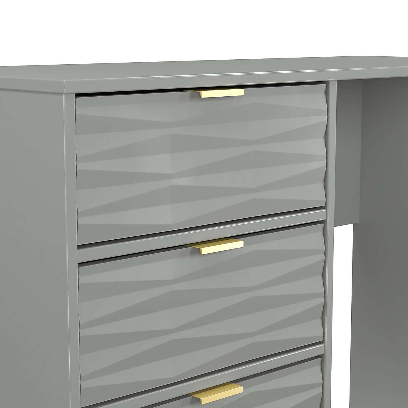 Carousel zoom image position 5 of 7