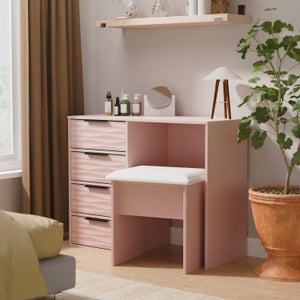Tuxford 4 Drawer Desk
