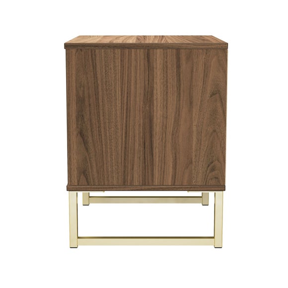 Carousel navigation image position 3 of 8