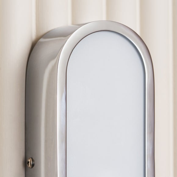 Carousel navigation image position 3 of 6