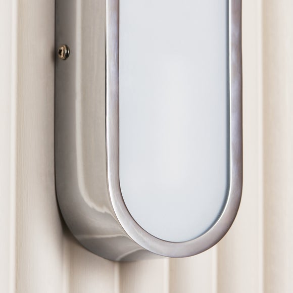 Carousel navigation image position 4 of 6