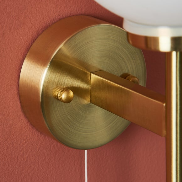 Carousel navigation image position 4 of 6