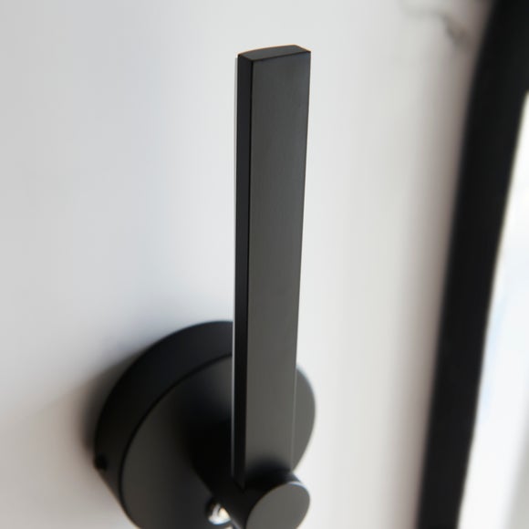 Carousel navigation image position 3 of 5