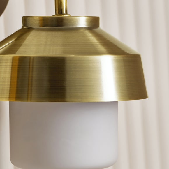 Carousel navigation image position 3 of 6