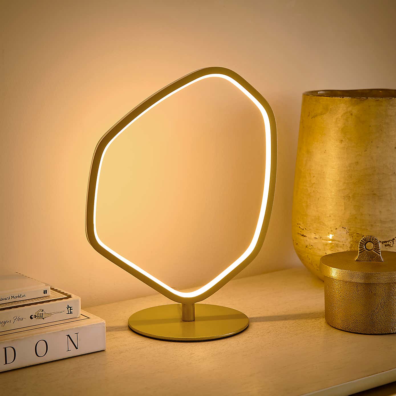 Carousel zoom image position 2 of 5