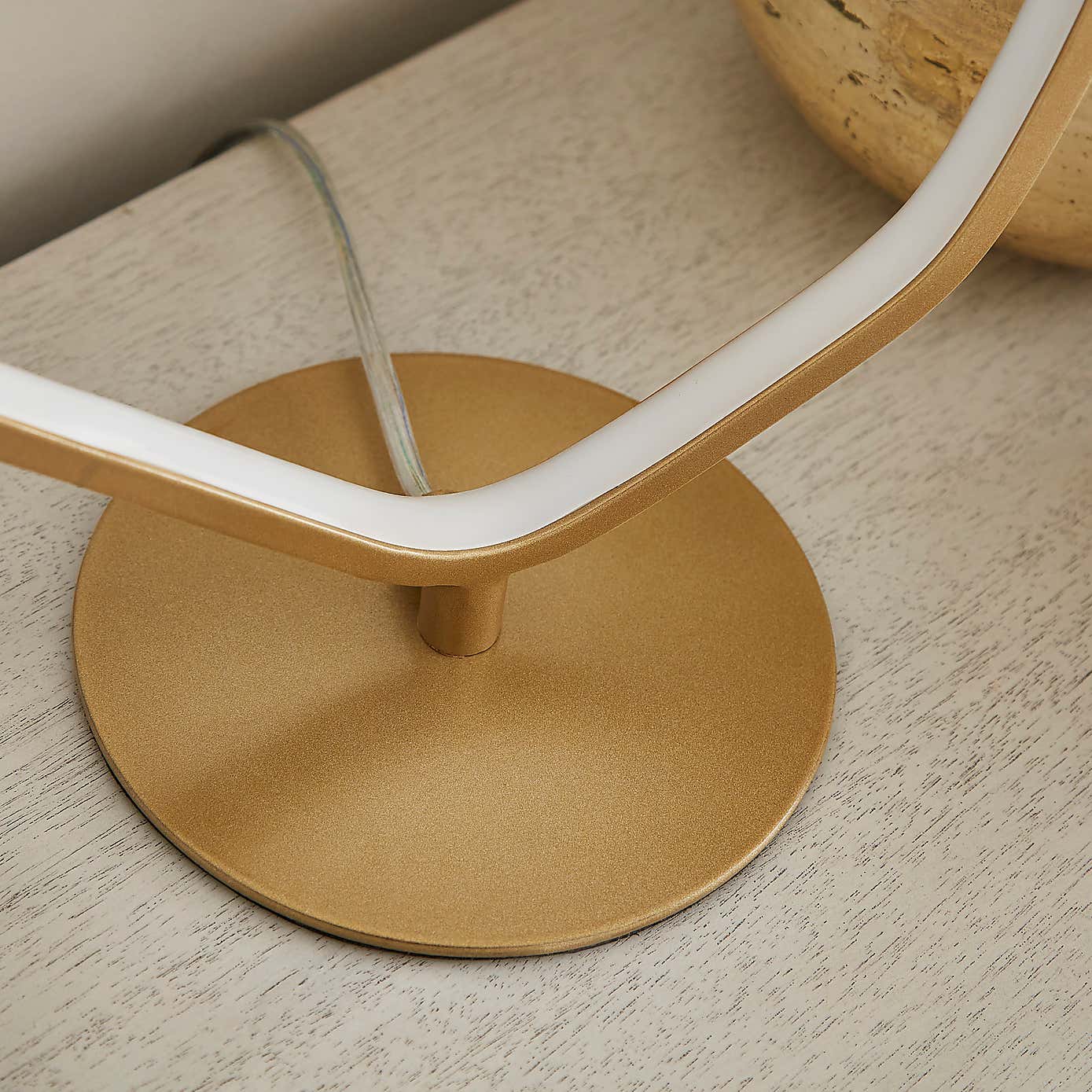 Carousel zoom image position 4 of 5