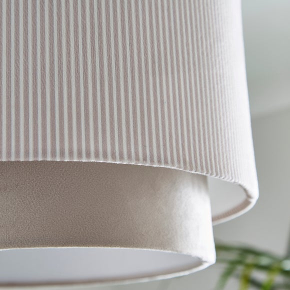 Carousel navigation image position 4 of 5