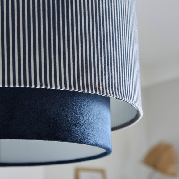 Carousel navigation image position 4 of 5