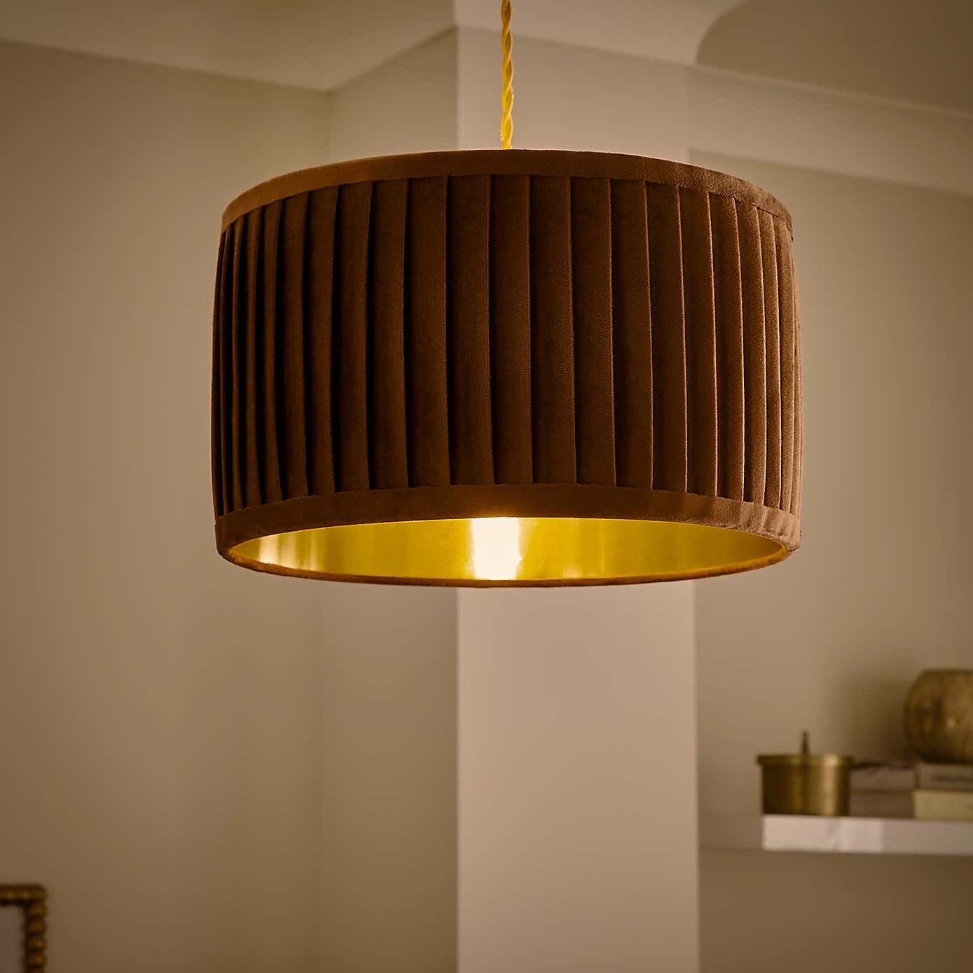 Carousel zoom image position 2 of 4