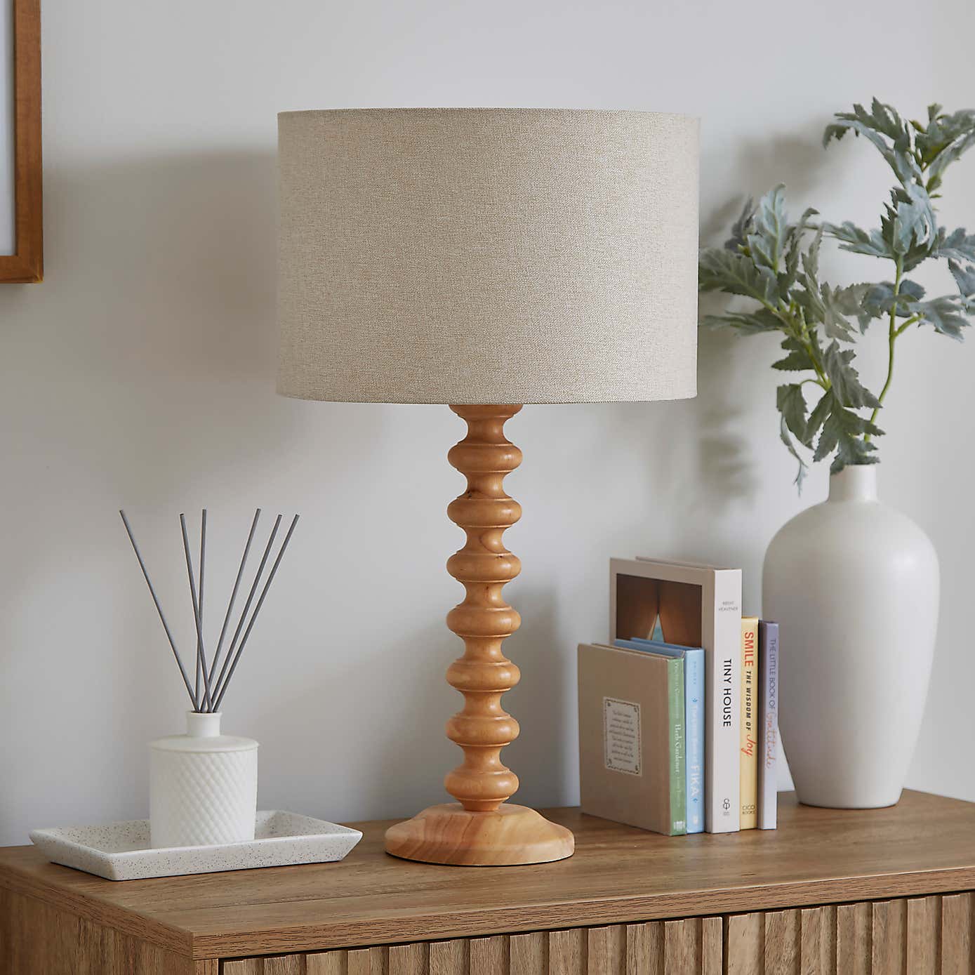 Carousel zoom image position 3 of 4