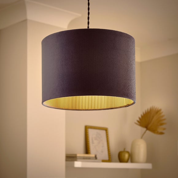 Carousel navigation image position 2 of 5