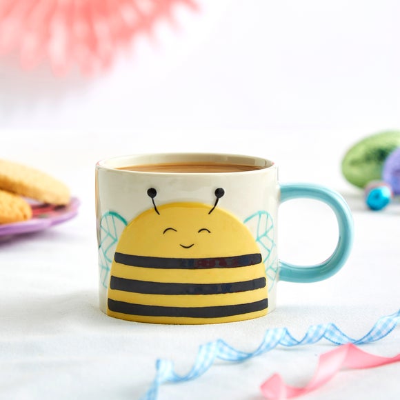 Kid's Embossed Bee Mug