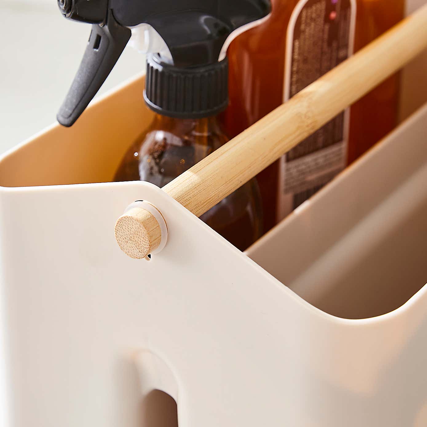 Carousel zoom image position 2 of 3