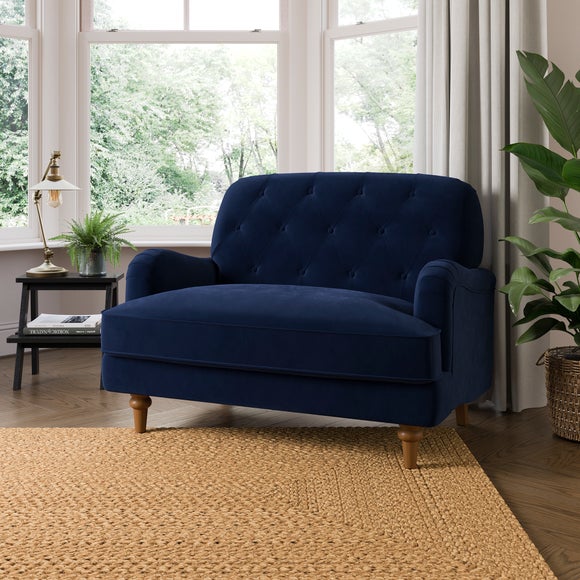 Beatrice II Buttoned Matte Velvet Snuggle Chair