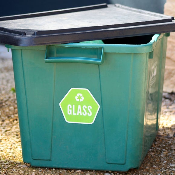 Carousel navigation image position 3 of 4