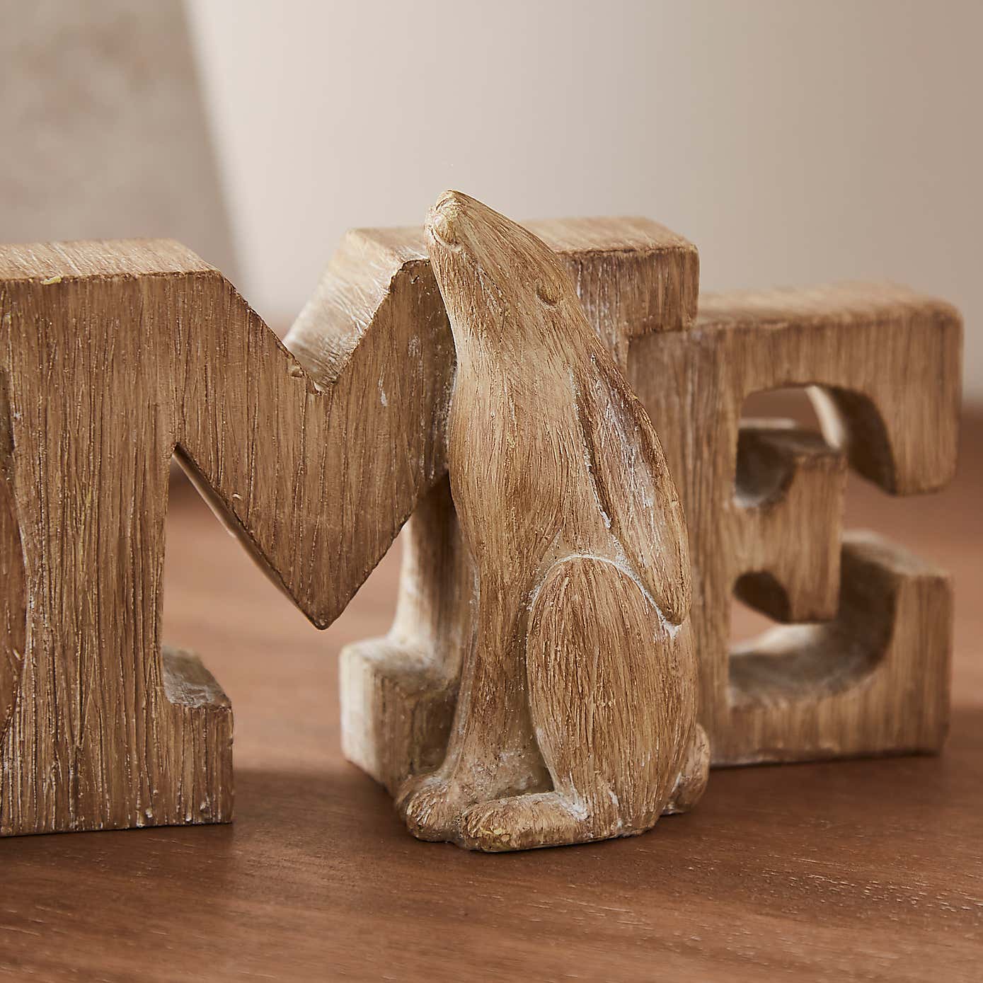 Carousel zoom image position 2 of 3