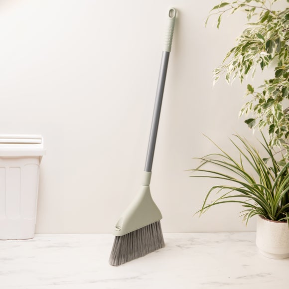 Long Handle Angled Broom with Mini Comb