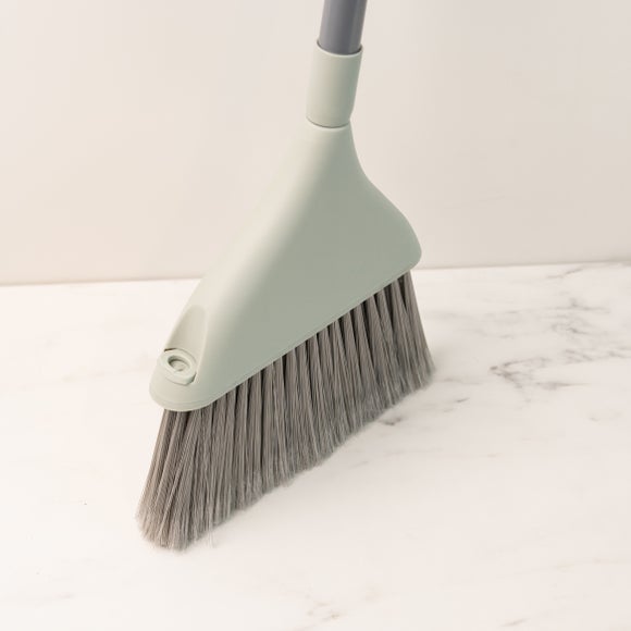 Carousel navigation image position 6 of 6