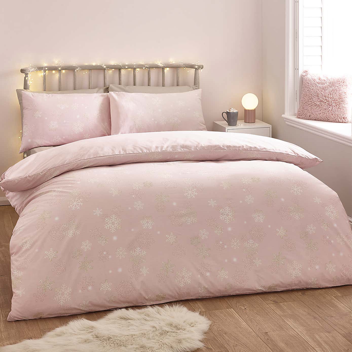 Carousel zoom image position 3 of 6