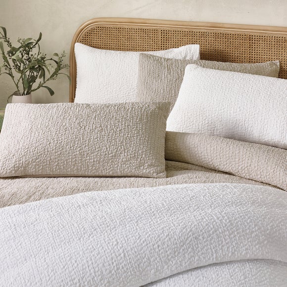 Carousel navigation image position 4 of 6