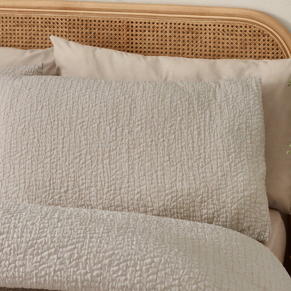 Carousel navigation image position 2 of 6