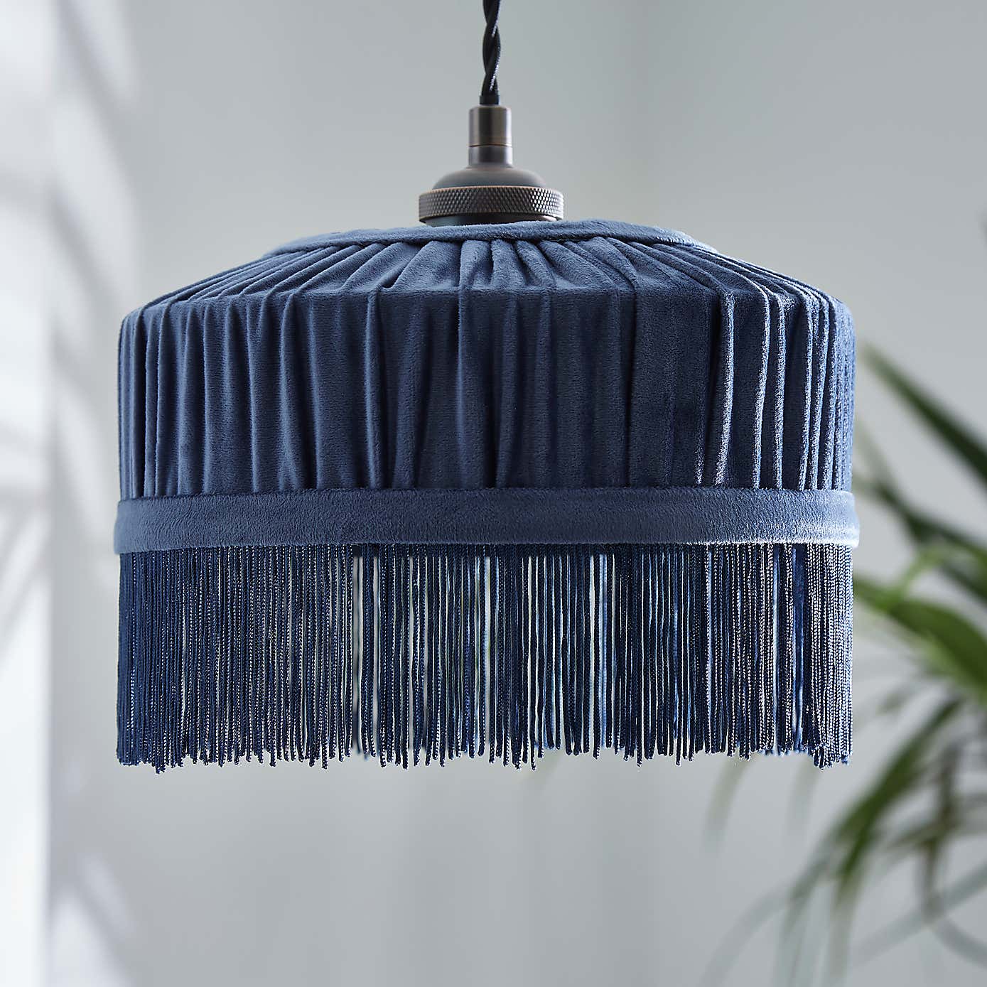 Carousel zoom image position 1 of 4