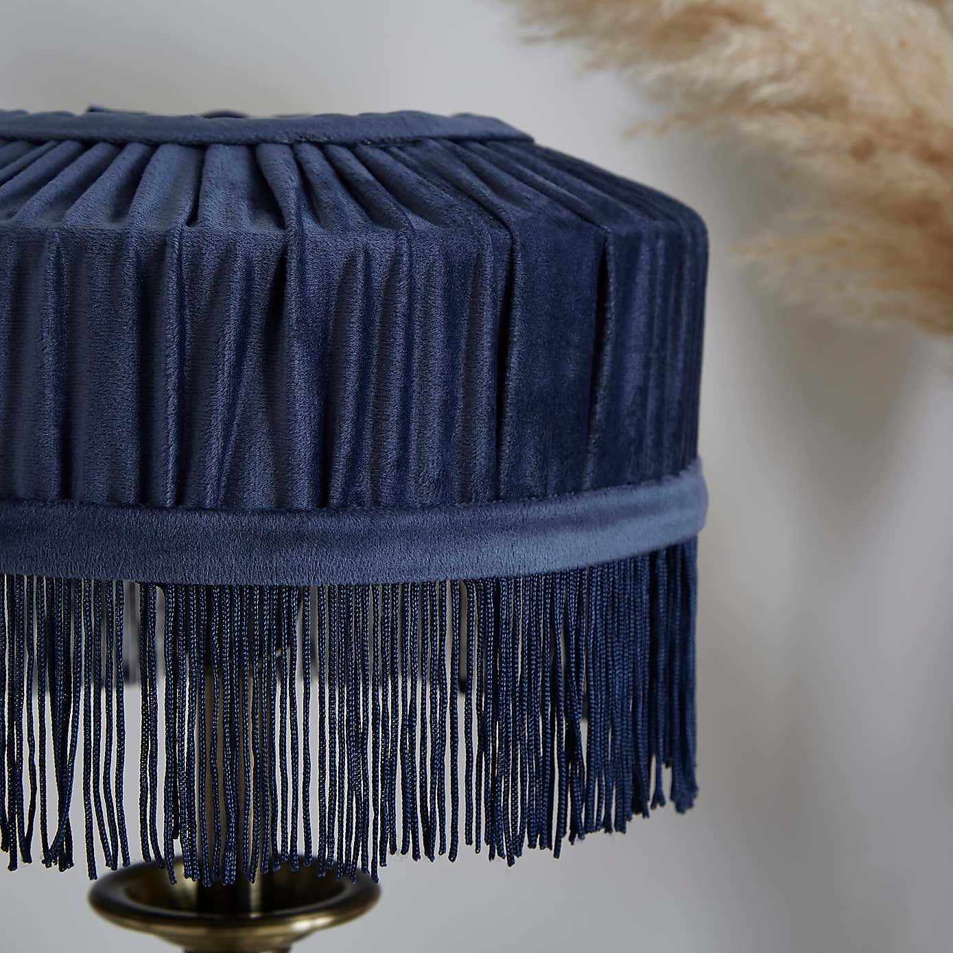 Carousel zoom image position 4 of 4