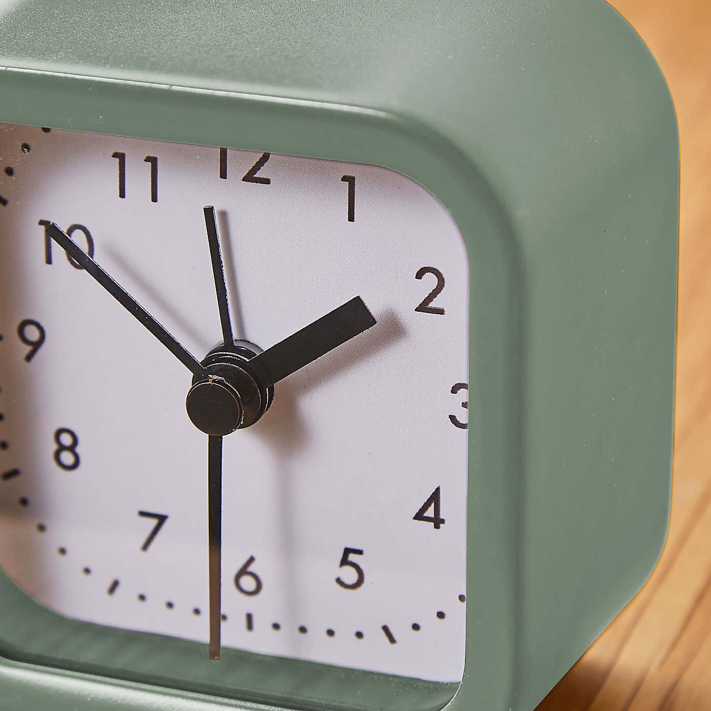 Carousel zoom image position 2 of 3