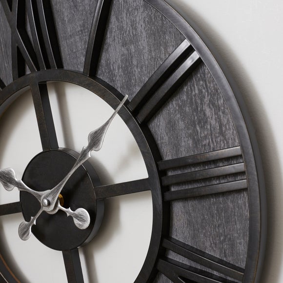 Carousel navigation image position 2 of 3