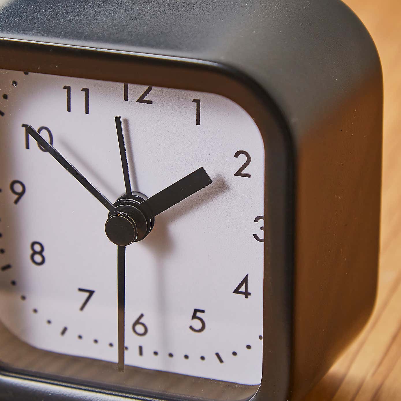 Carousel zoom image position 2 of 3